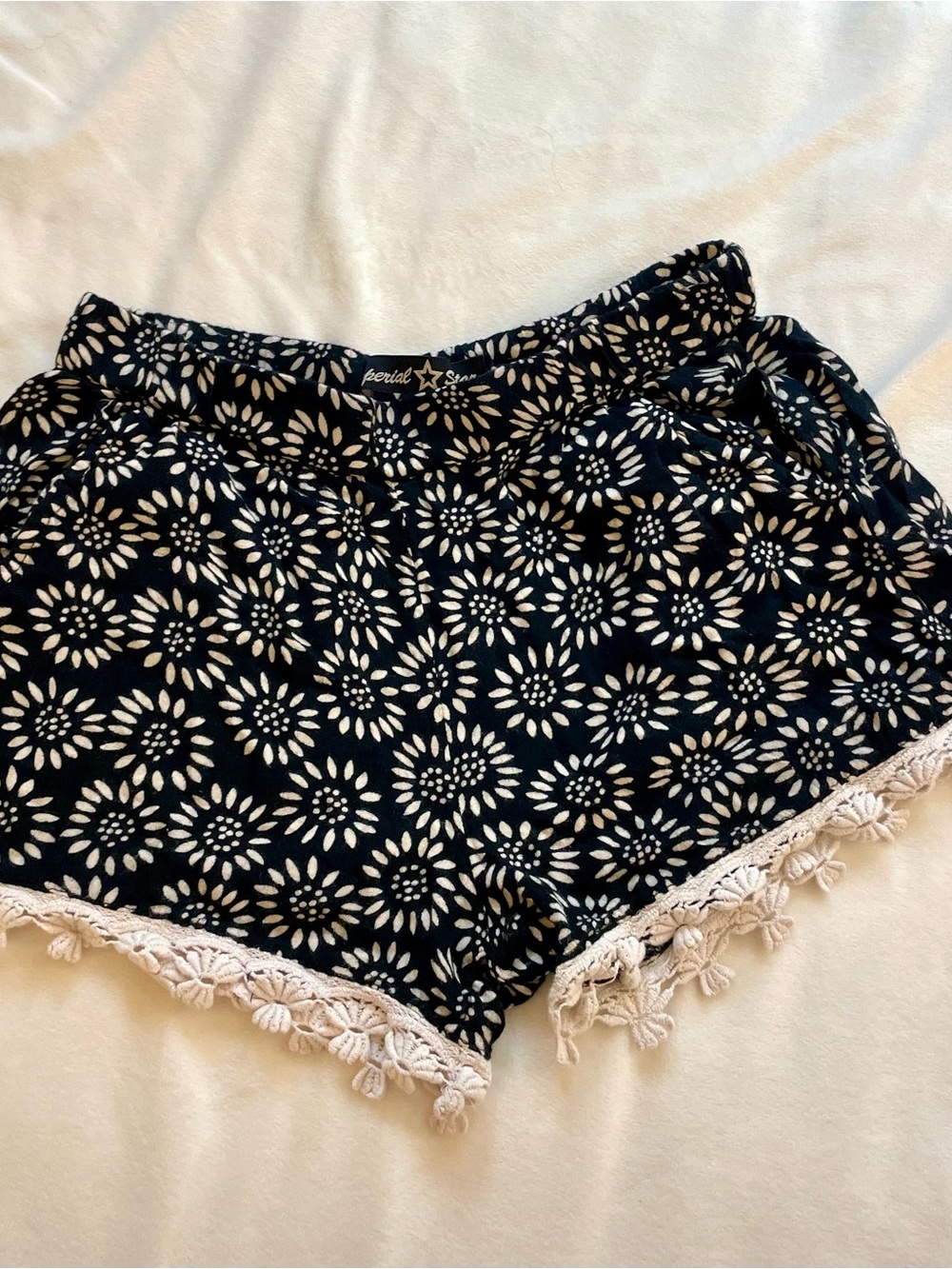 Floral Print Black and White Lace-Trim Women's Shorts